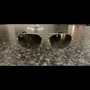 Ray Ban Men’s sunglasses